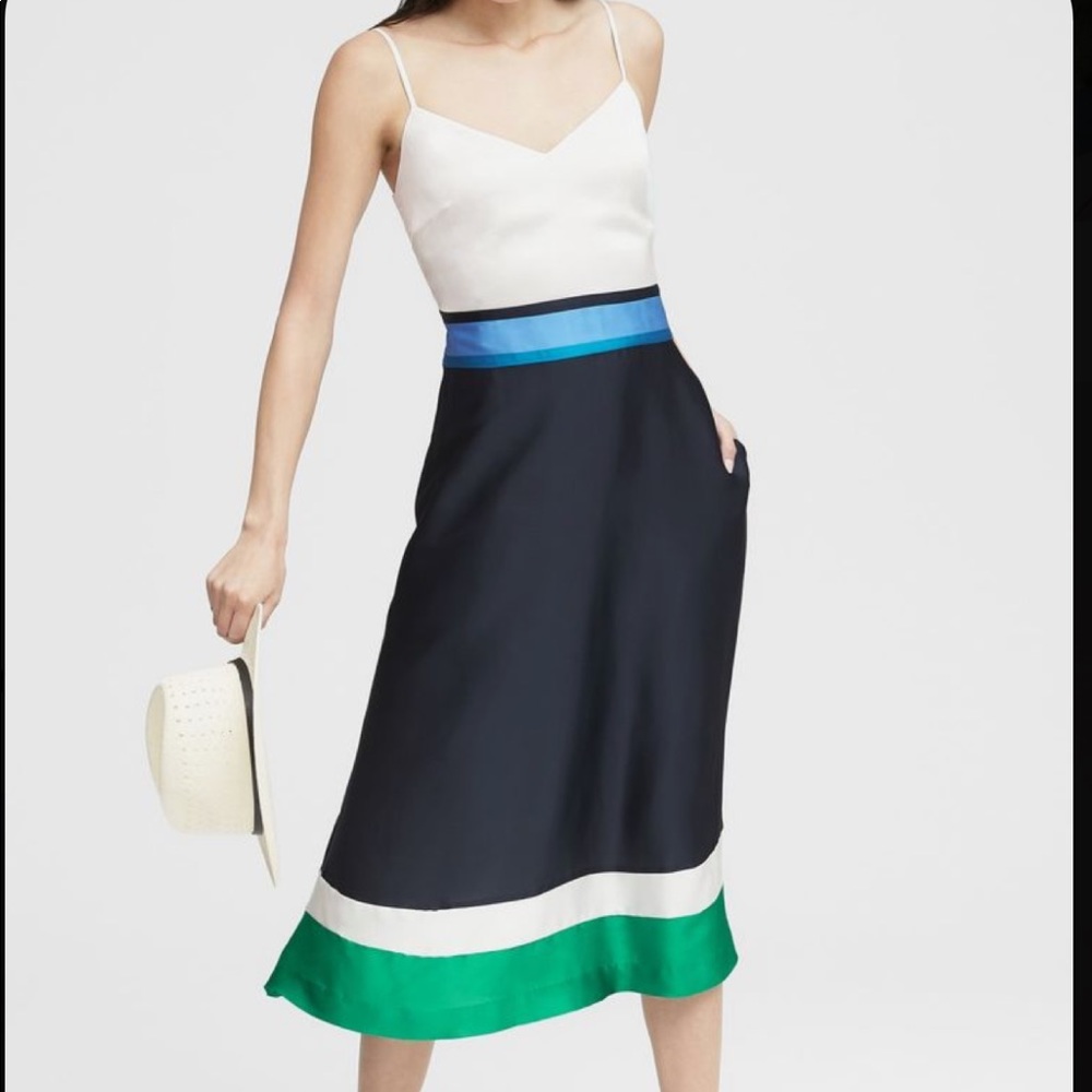 Banana Republic color block midi dress with pockets